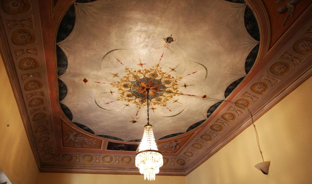 La Corte Affittacamere Foligno Exteriör bild
